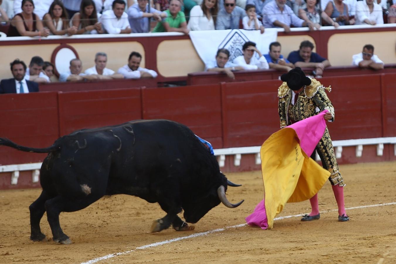 Morante, Castella y Borja Jiménez sellan una tarde de arte en El Puerto