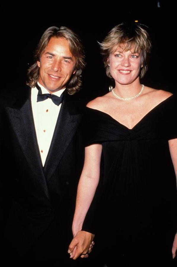 Don Johnson, su primer amor. La actriz pasó por el altar en dos ocasiones con Don Johnson, aunque no llegó a buen puerto este primer intento, la pareja retomó su relación años más tarde.