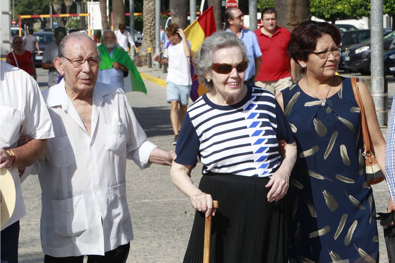 María Luisa Infante a su llegada al homenaje por el fusilamiento de su padre hace ahora 80 años