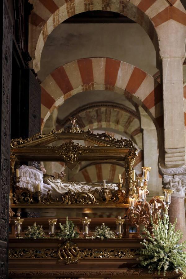 La procesión de la Virgen del Tránsito, en imágenes