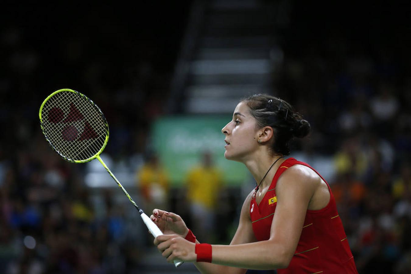 La energía de Carolina Marín. La española dió un espectáculo digno de unos Juegos contra la china Li Xuerui , en la semifinal individual de bádminton. Durante el partido dio muestra de un gran derroche de energía. Su contricante se lesionó durante el partido, lo que generó varios comentarios airados de la española.