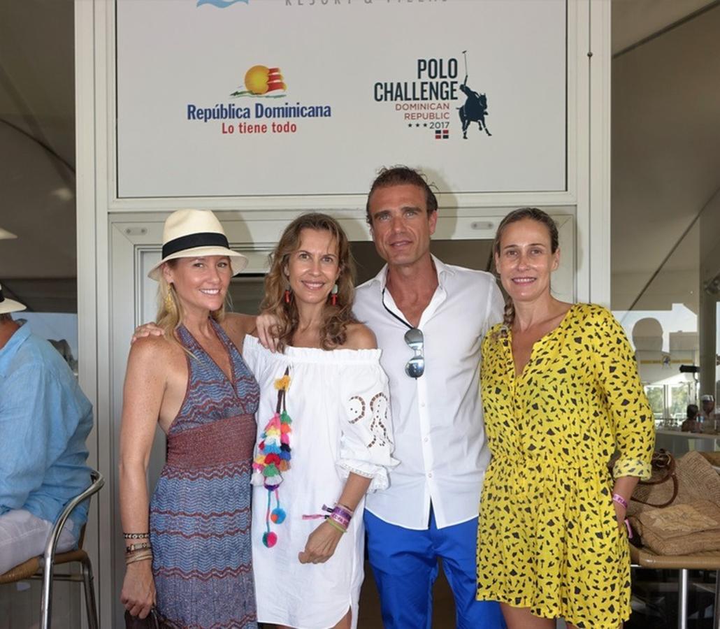 Fiona Ferrer, Mercedes Álvarez de la Campa, Rafael de Torre y Lolina Álvarez de la Campa