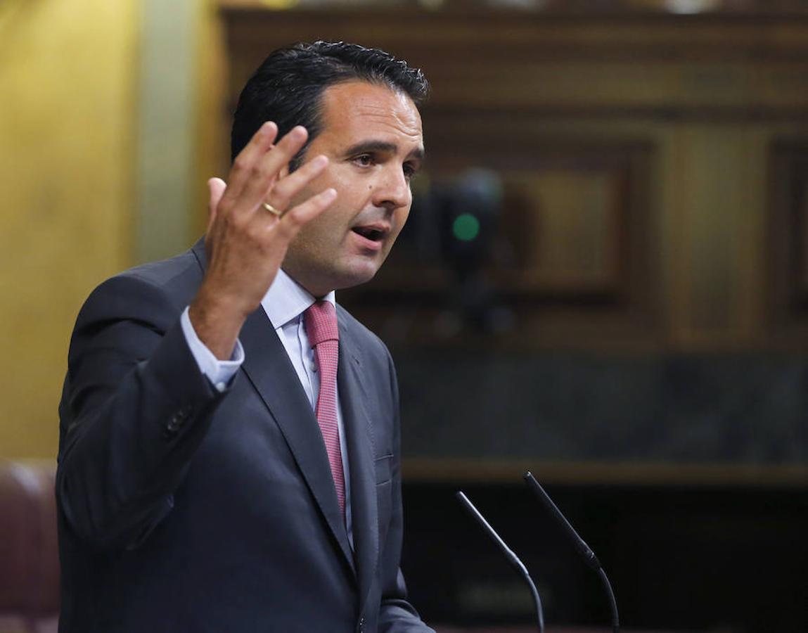 El portavoz de UPN, Íñigo Alli, ha agrecido a todas las fuerzas que han trabajado para «desbloquear el país». 