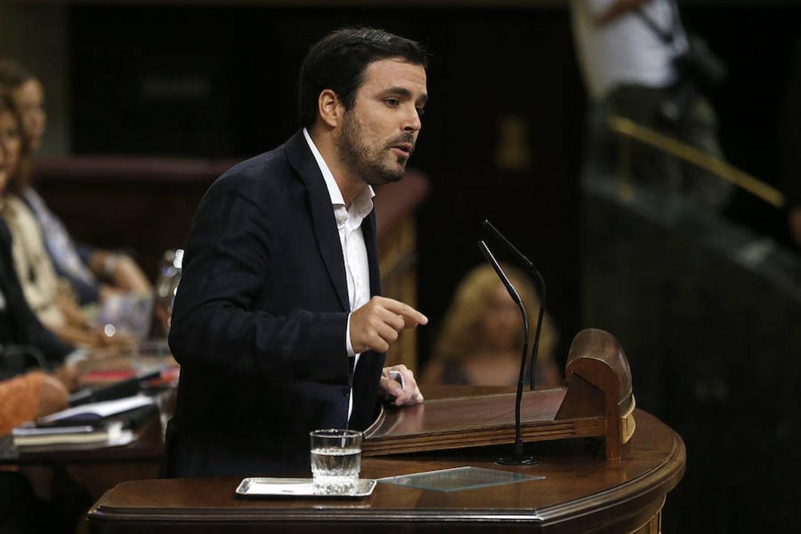 Alberto Garzón acusa a Mariano Rajoy de ser «el doctor Mengele» y al PP de ser cómplice de las políticas europeas, lideradas por Angela Merkel. «A nosotros no se nos olvidan cuáles son sus políticas», asegura. 