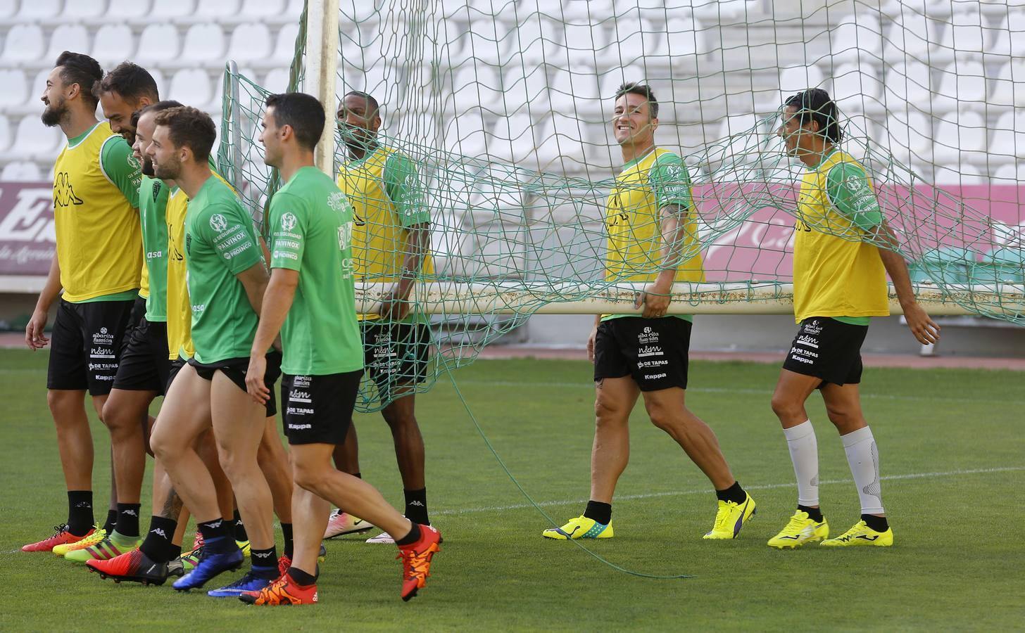 El entrenamiento del Córdoba CF, en imágenes