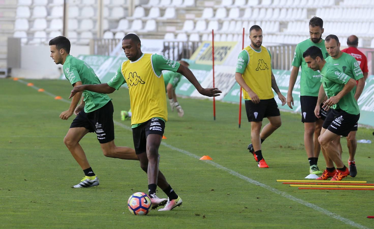 El entrenamiento del Córdoba CF, en imágenes