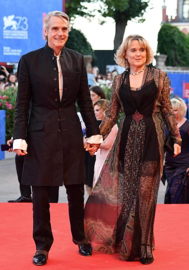 Jeremy Irons y su esposa Sinead Cusack. 