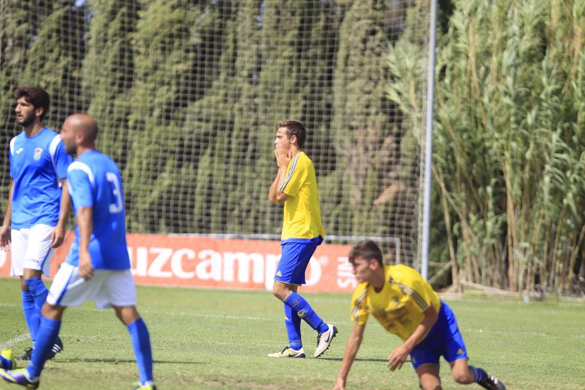 Las imágenes del Cádiz B - Xerez CD (1-0)