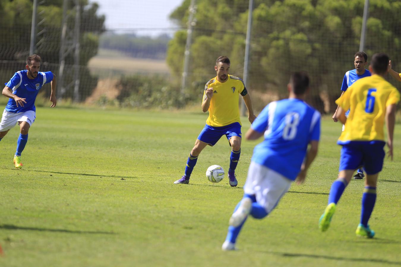 Las imágenes del Cádiz B - Xerez CD (1-0)