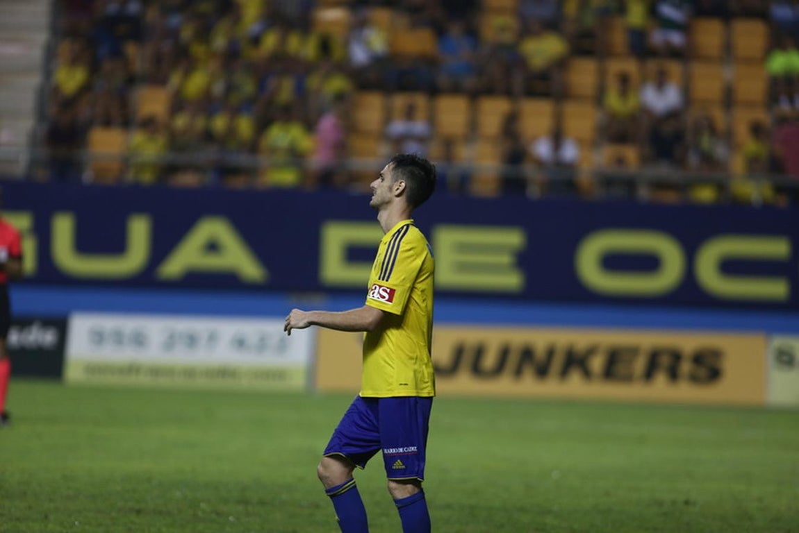 Fotos: El Cádiz se impone en los penaltis (3-2)