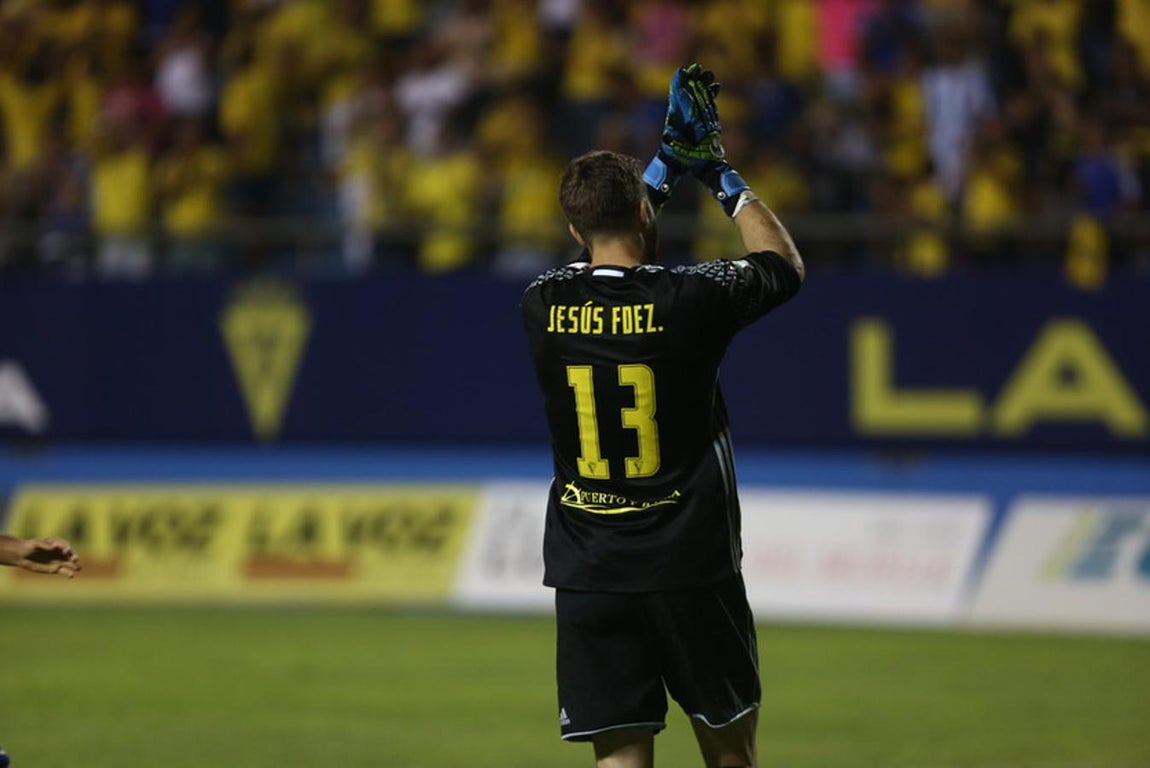 Fotos: El Cádiz se impone en los penaltis (3-2)