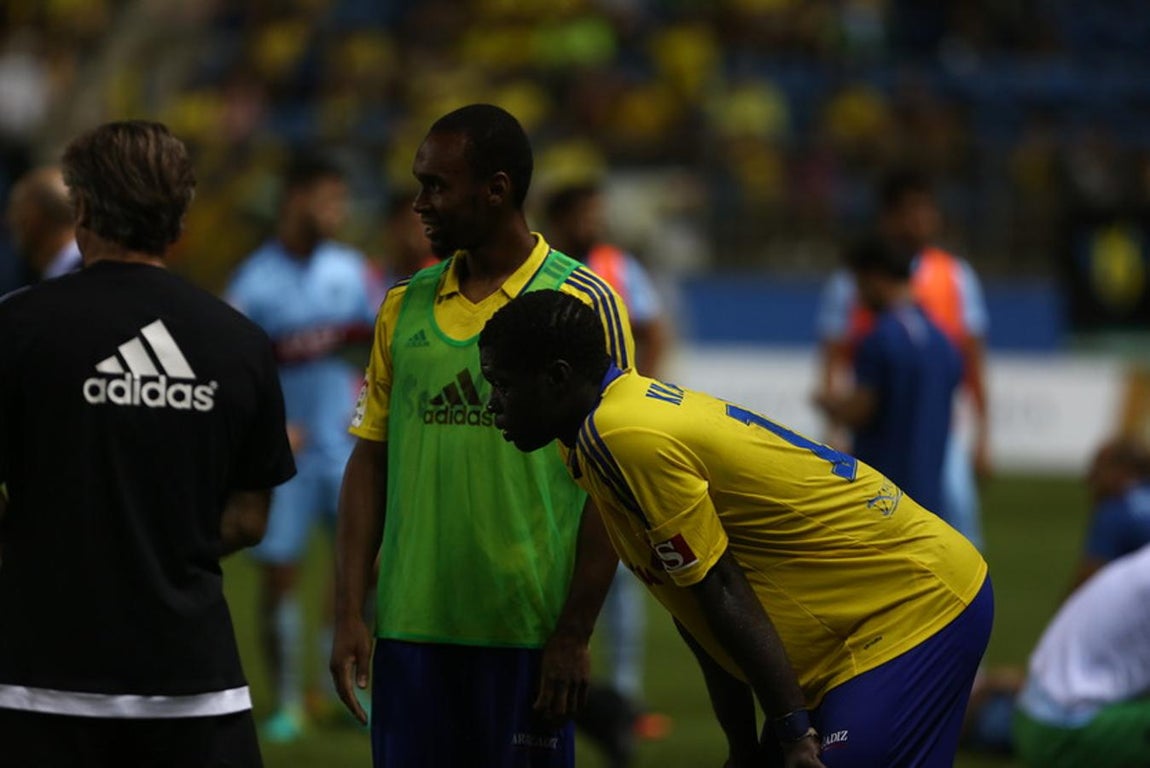 Fotos: El Cádiz se impone en los penaltis (3-2)