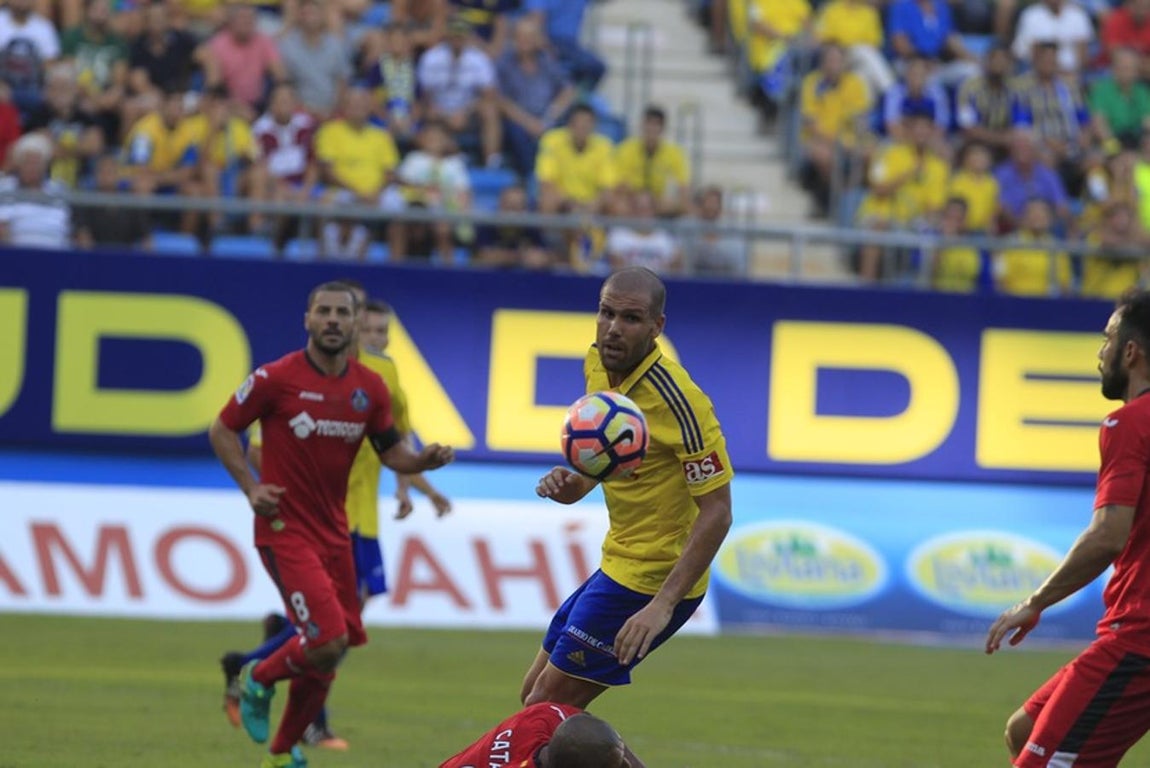 Las imágenes del Cádiz 3 -0 Getafe (II)