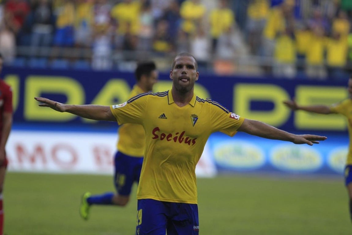 Las imágenes del Cádiz 3 -0 Getafe (II)