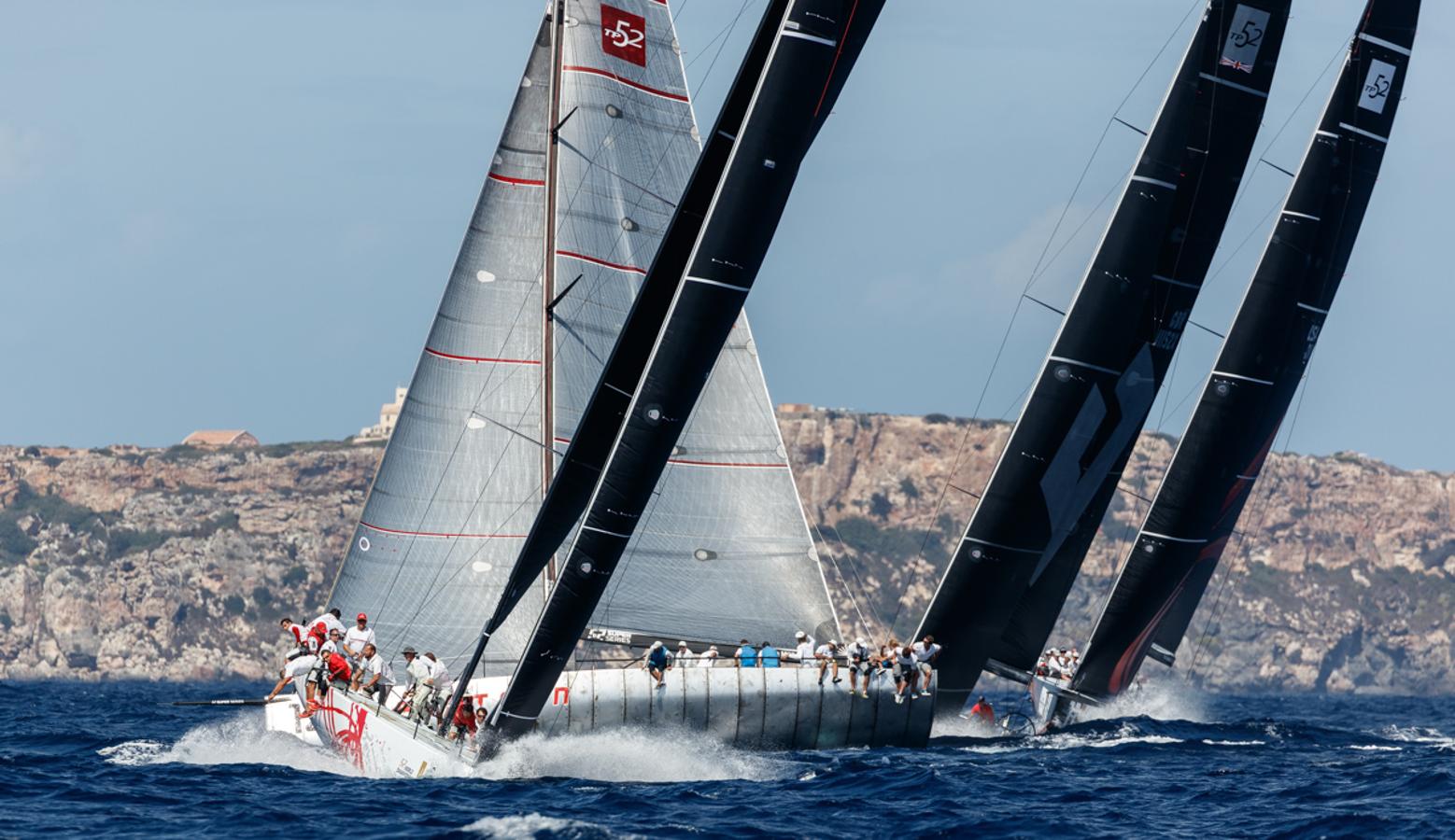 Galería: 2ª jornada del Mundial TP52 celebrado en aguas de Mahón