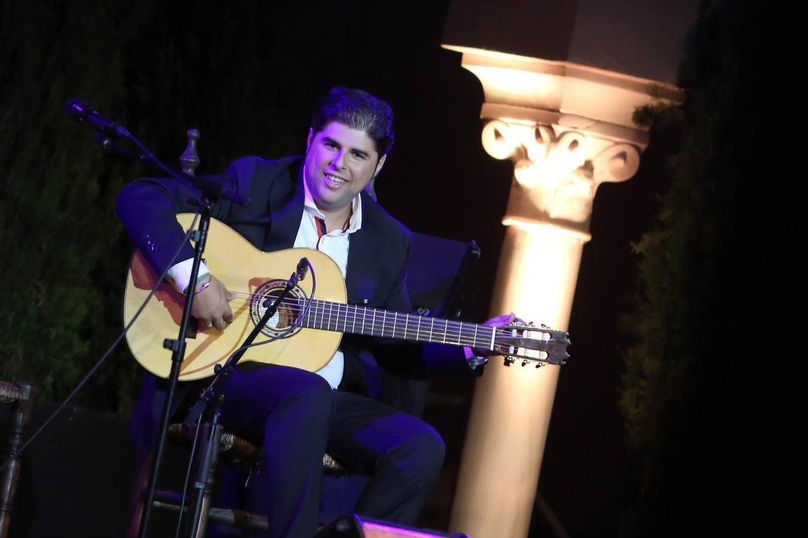 Manuel Valencia presenta su primer trabajo discográfico en la Bienal