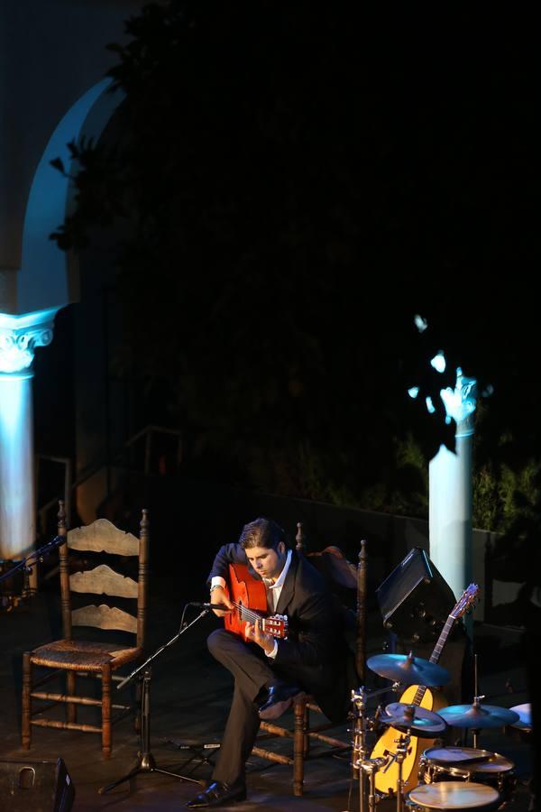 Manuel Valencia presenta su primer trabajo discográfico en la Bienal