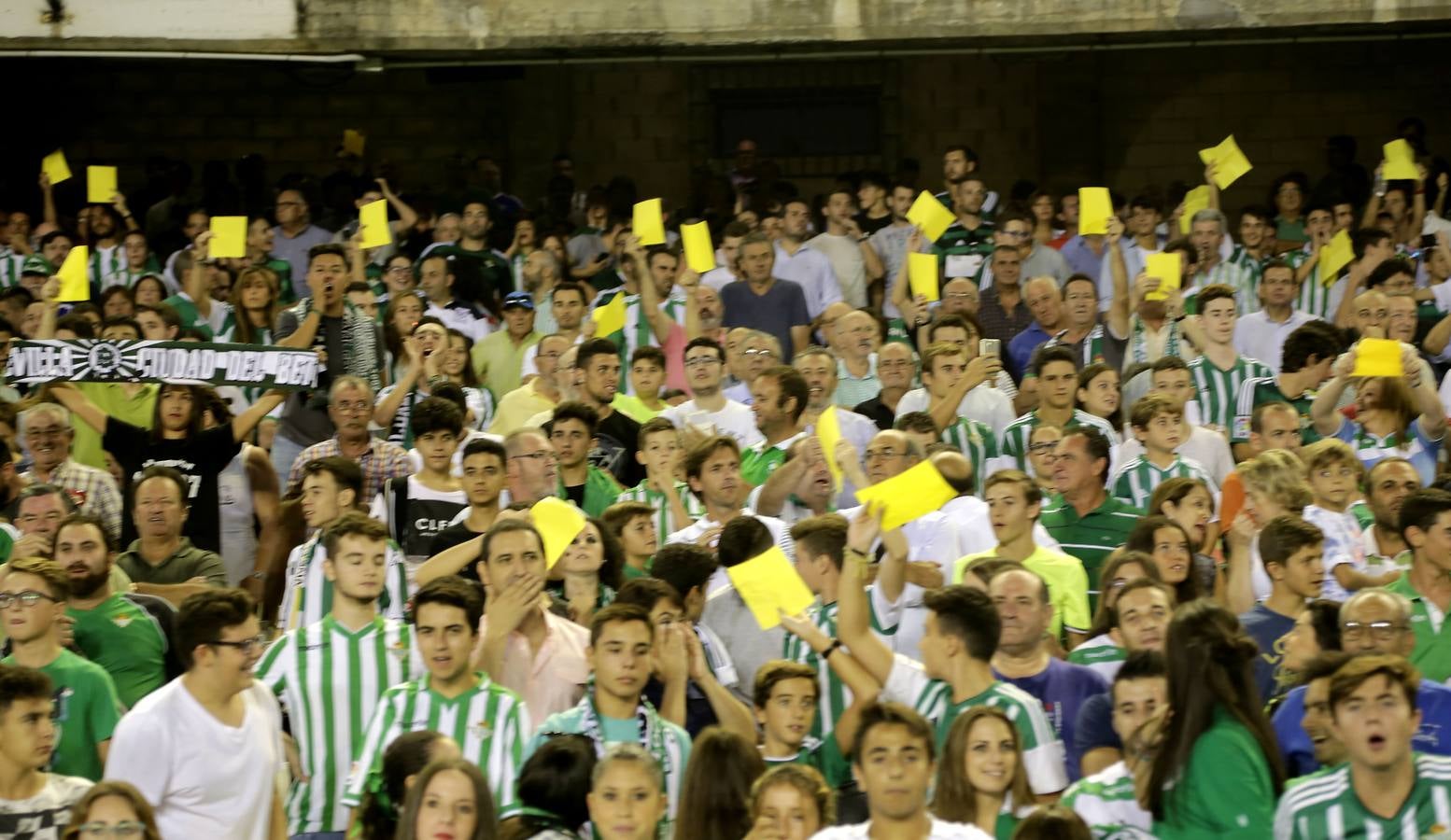 La victoria del Betis ante el Málaga, en imágenes