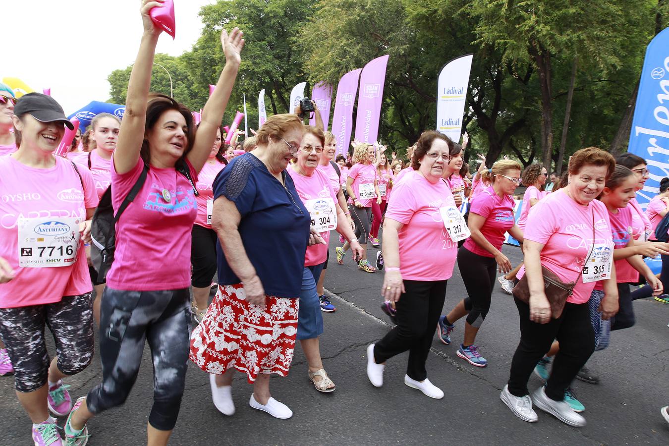 Doce mil corredoras baten récord de participación en la prueba sevillana