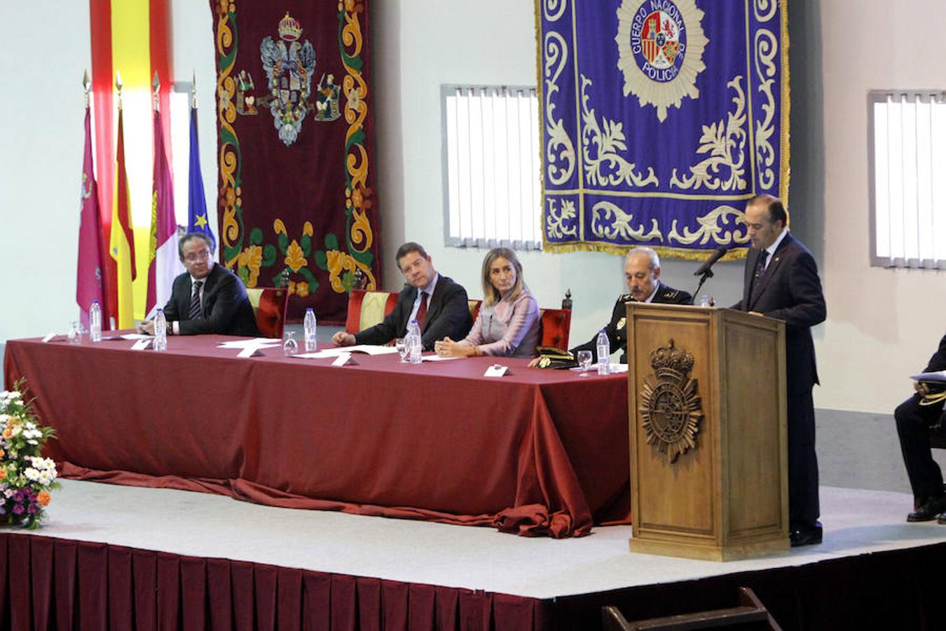 Acto institucional del día de la Policía