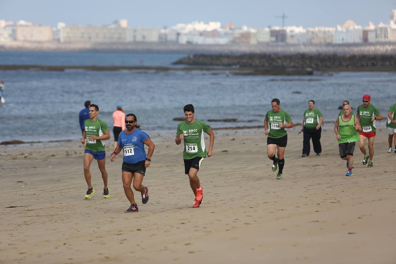 Carrera contra el Cáncer celebrada en Cádiz