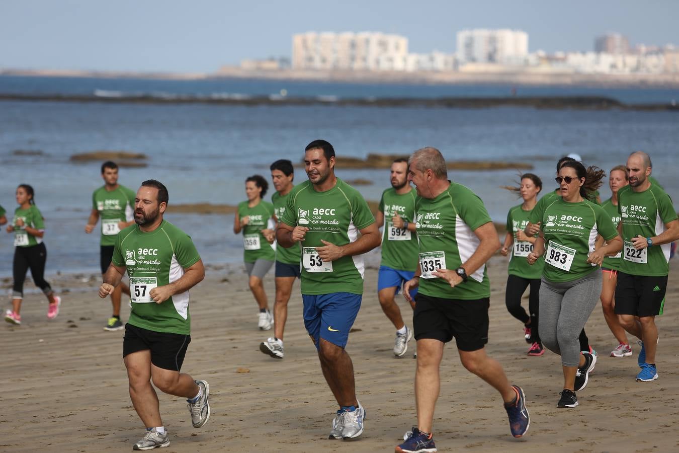 Carrera contra el Cáncer celebrada en Cádiz