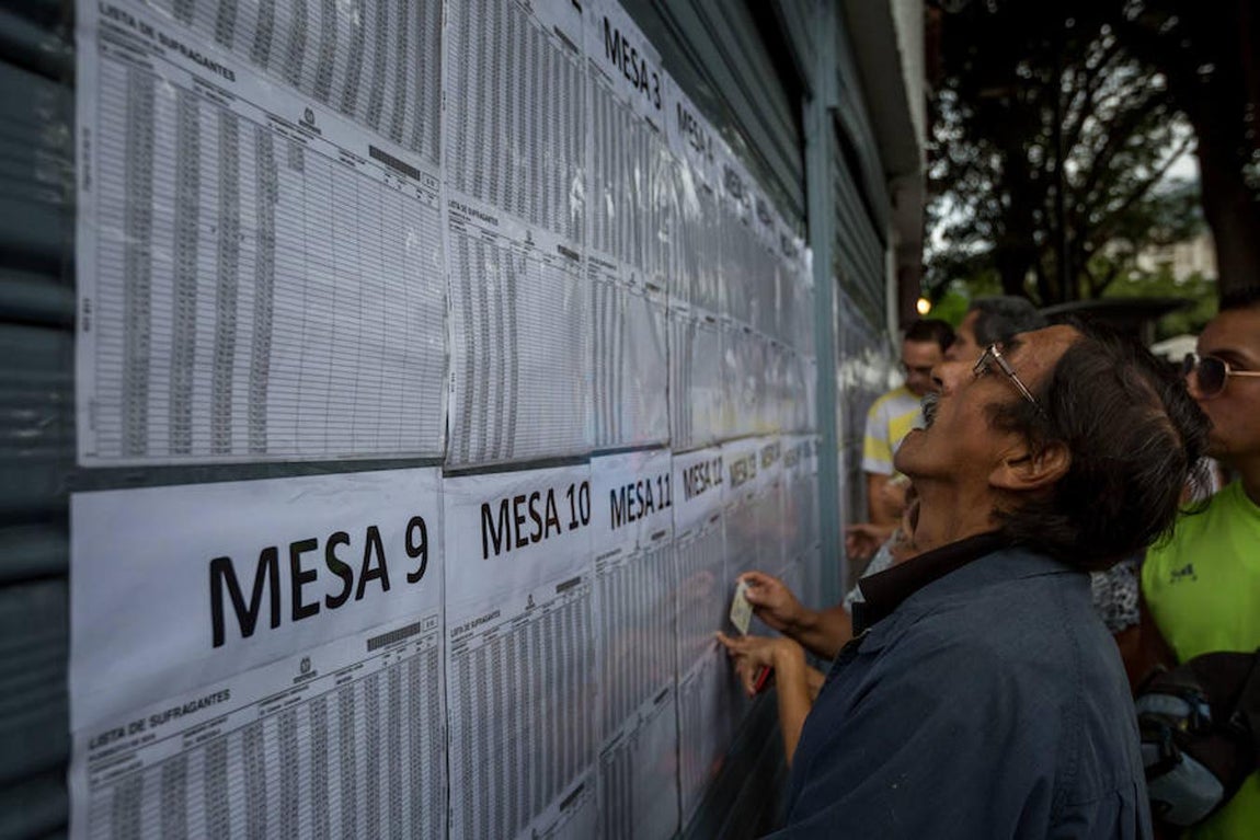 Las palabras de Santos por la mañana, al recordar a Ghandi, cayeron en saco roto. «No es el camino la paz sino la paz es el camino». 