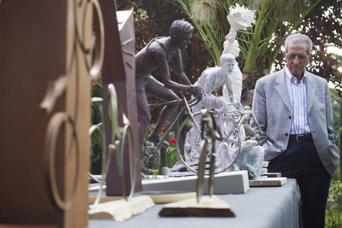 En imágenes: Los proyectos de la escultura de Bahamontes