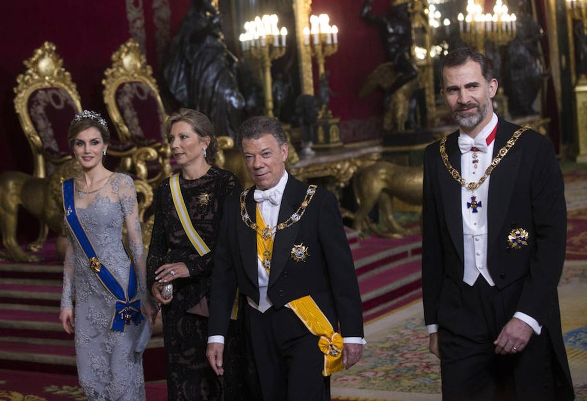 Juan Manuel Santos, Premio Nobel de la Paz 2016, en imágenes. Con Don Felipe y Doña Letizia en la Cena de Gala que ofrecieron al ahora Nobel, durante su visita a España los días 2 y 3 de marzo de 2015