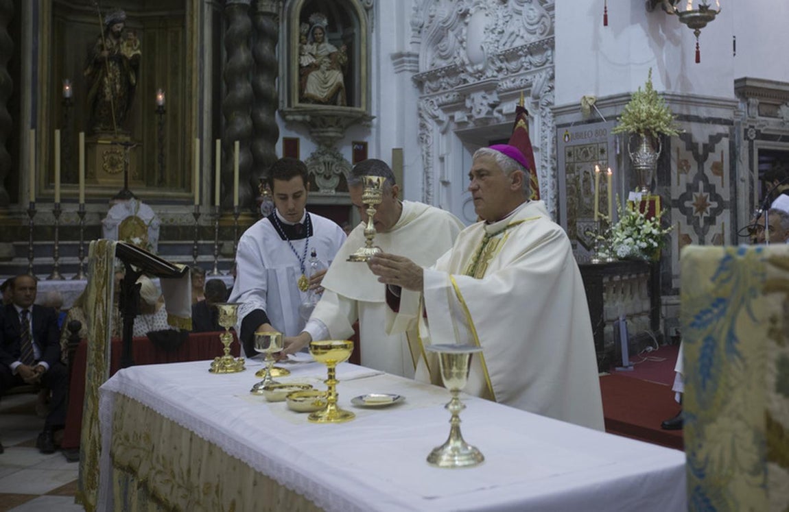 Cádiz celebra la Virgen del Rosario