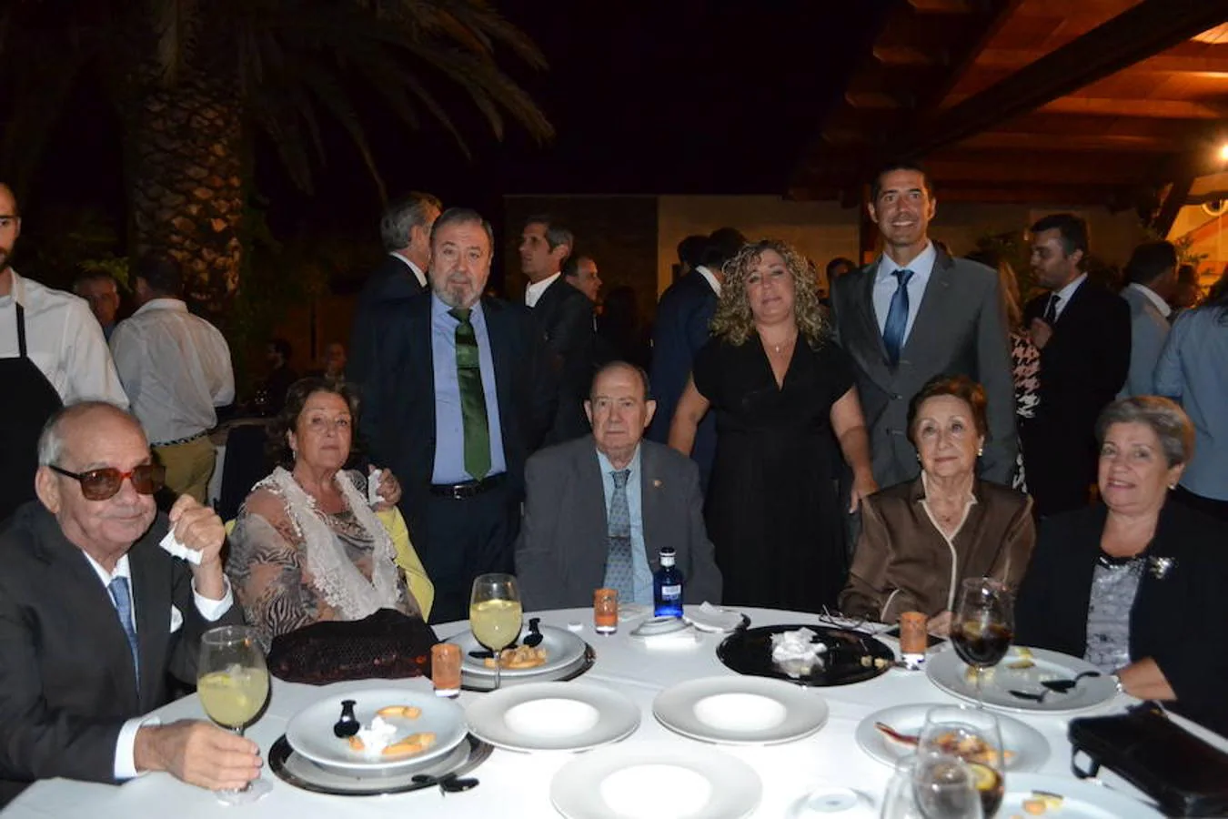 Familiares del presidente de honor Santiago Medina