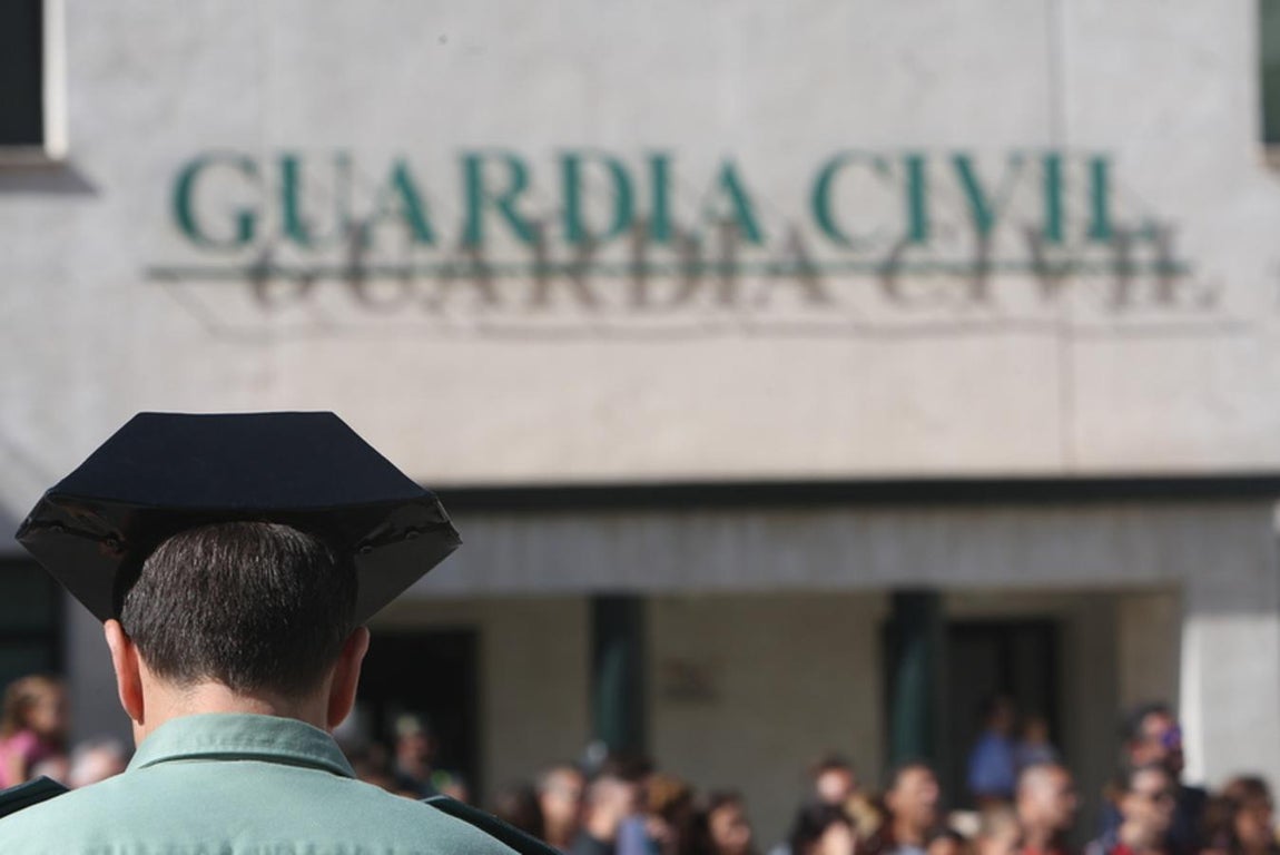 Jornada de puertas abiertas en la Guardia Civil de Cádiz