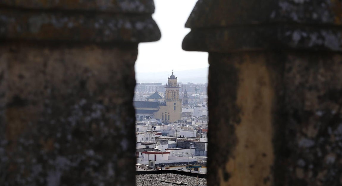 Las entrañas de la Torre de la Malmuerta, en imágenes