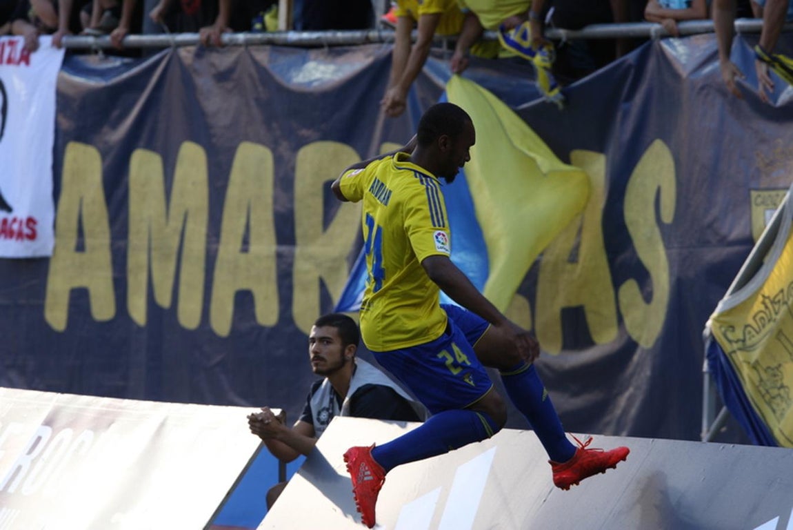 Las imágenes del partido Cádiz CF - Girona FC