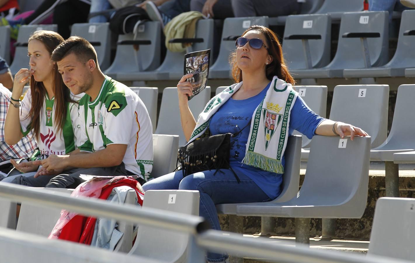 Las imágenes de la grada en el Córdoba CF-Sevilla Atlético