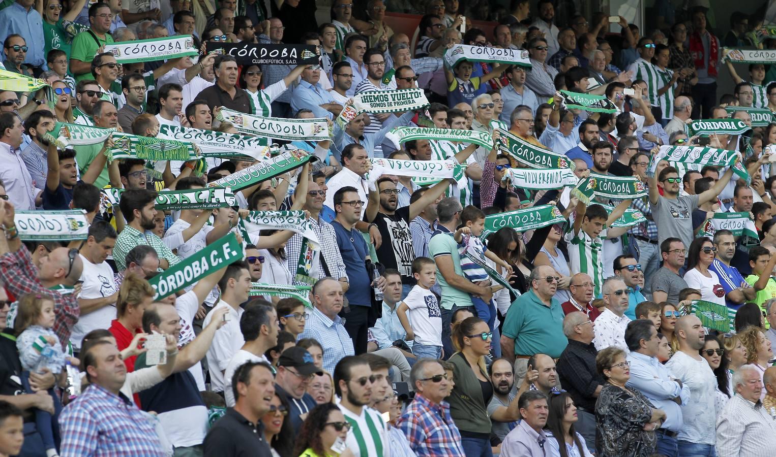 Las imágenes de la grada en el Córdoba CF-Sevilla Atlético