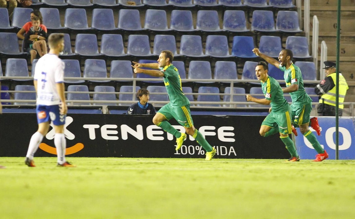 Las imágenes del partido: Tenerife 1- Cádiz CF 1