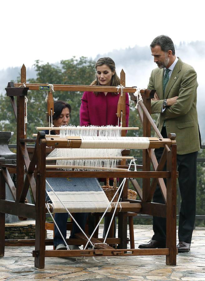Más tradición. Los Reyes han presenciado, además, algunos oficios artesanos que aún se conservan