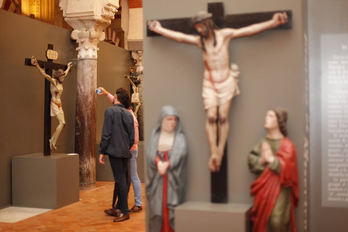 La exposición de la Vera-Cruz, en imágenes