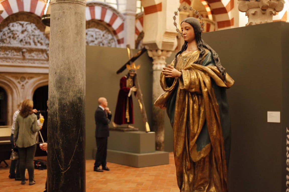 La exposición de la Vera-Cruz, en imágenes