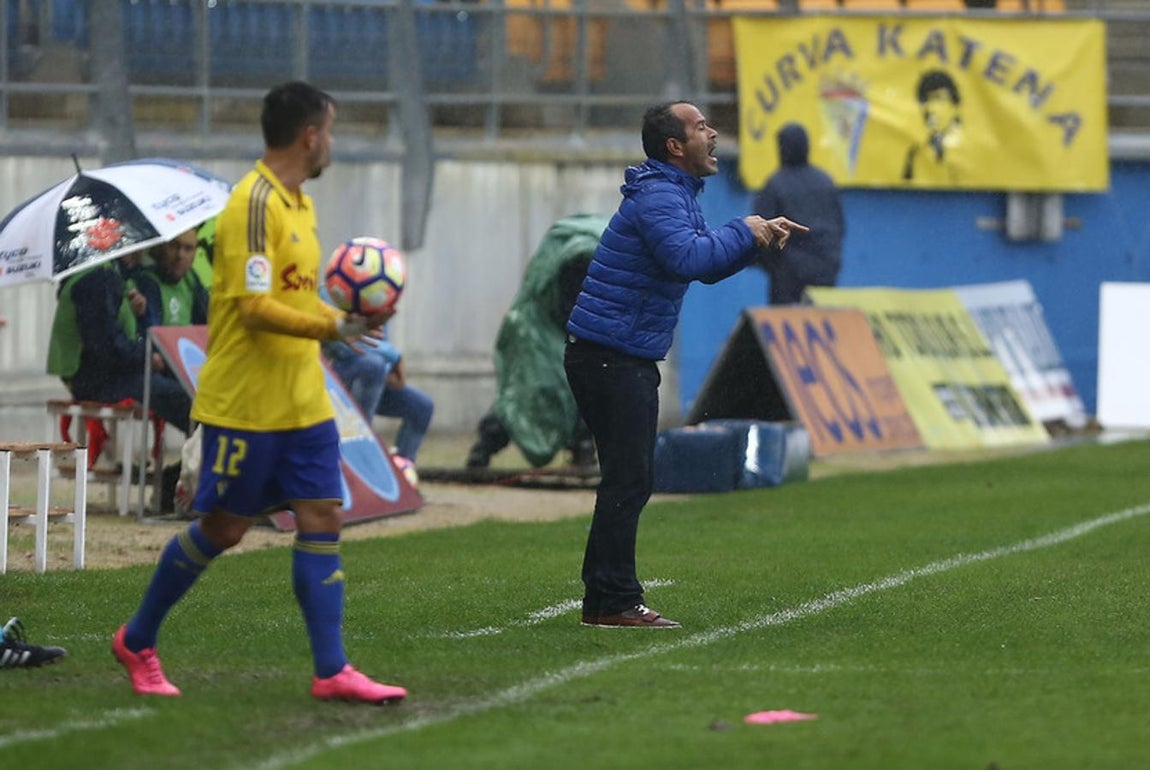 Las imágenes Cádiz CF-Ucam Murcia