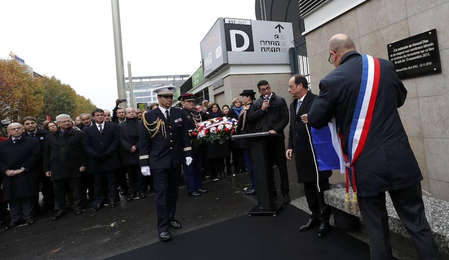 Homenaje a las víctimas de los atentados de París del 13 de noviembre un año después. 