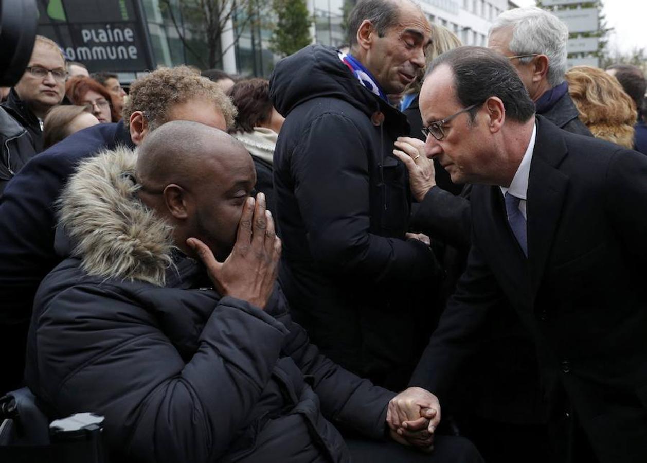 Homenaje a las víctimas de los atentados de París del 13 de noviembre un año después. 