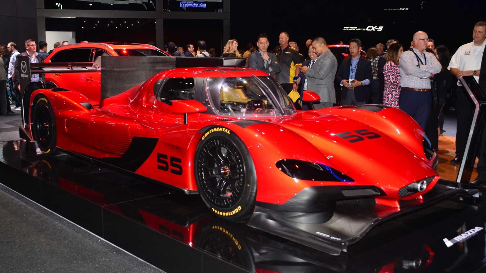 RT24 P race es el nombre del nuevo modelo de competición de Mazda visto en LA