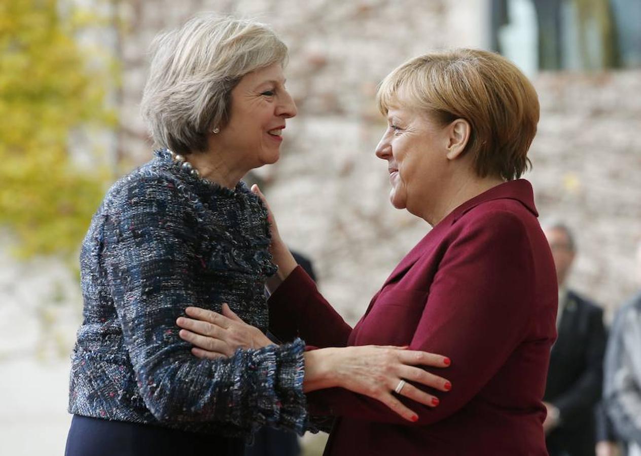 Angela Merkel junto a la primera ministra británica, Theresa May