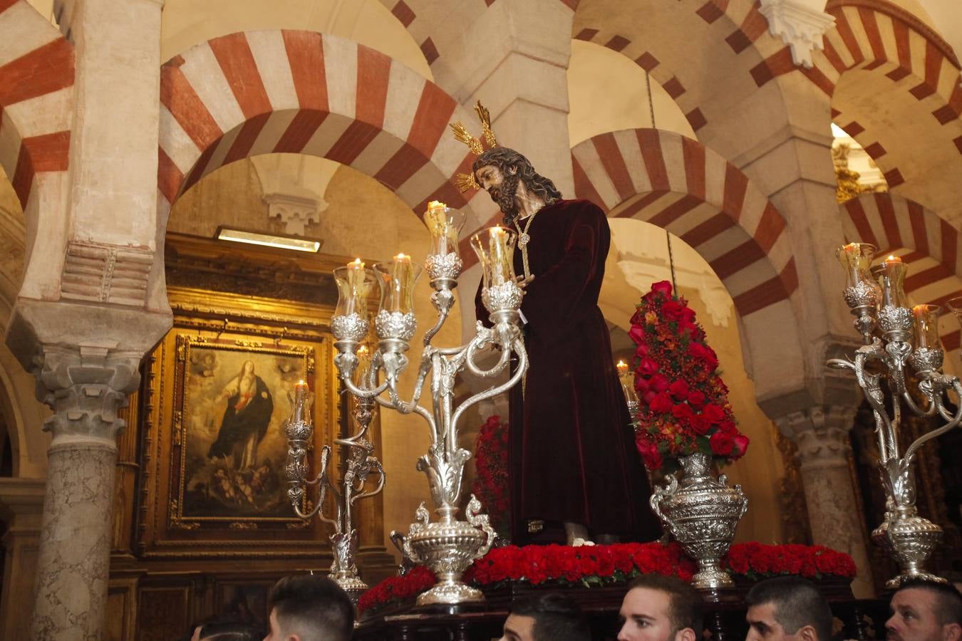 Estampas del Vía Crucis del Señor del Silencio a la Catedral de Córdoba