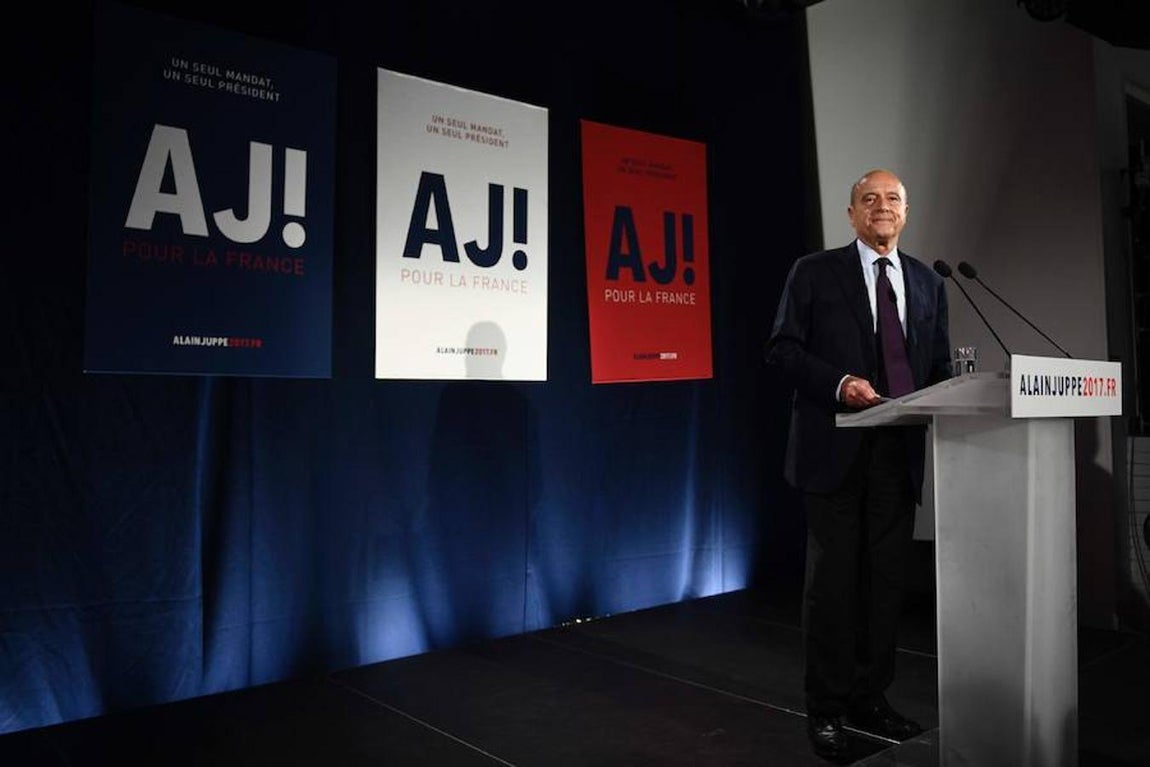 El mayor rival de François Fillon, Alain Juppé, a liderar la derecha gala.. 