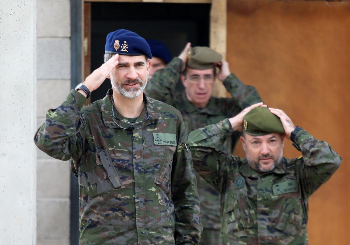 Maniobras antiterroristas con los nuevos helicópteros «Caimán». 