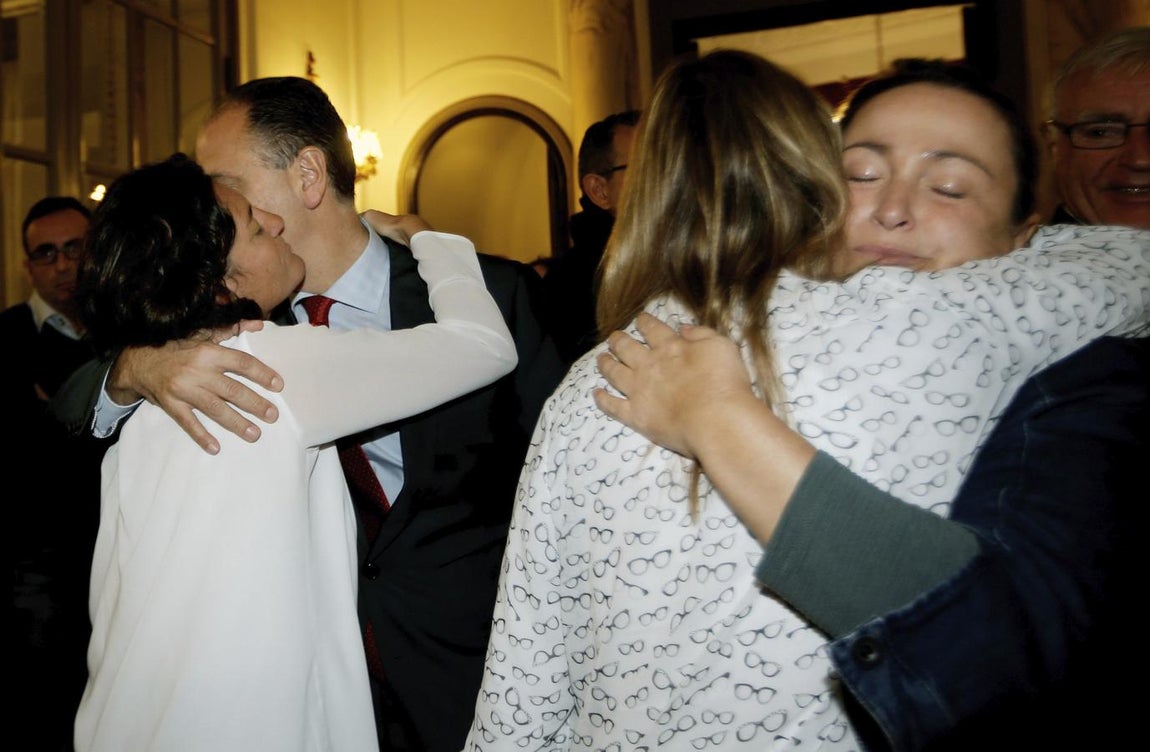 Duelo por la muerte de Rita Barberá. 