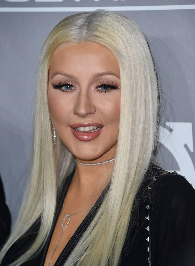 Christina Aguilera. La cantante confesó que fue maltratada por su padre cuando era niña.